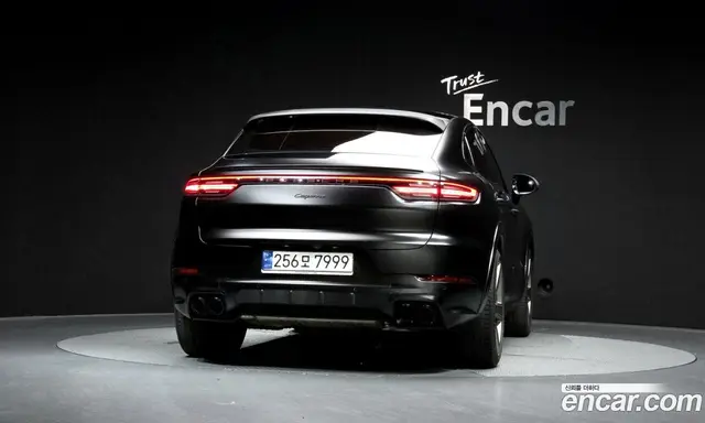Porsche Cayenne 2023 3.0 автомат (гидро), миниатюра 3 Porsche Cayenne 2023 3.0 автомат (гидро), миниатюра 3
