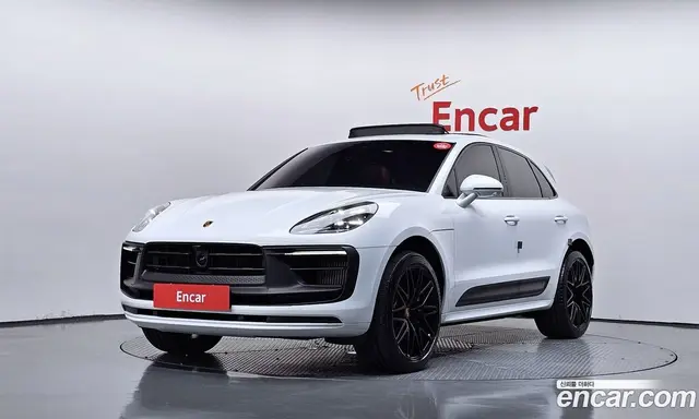 Porsche Macan, 2023, 7 169 км