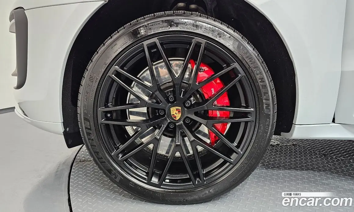 Porsche Macan 2023 2.9 автомат (гидро), фото 5 Porsche Macan 2023 2.9 автомат (гидро), фото 5