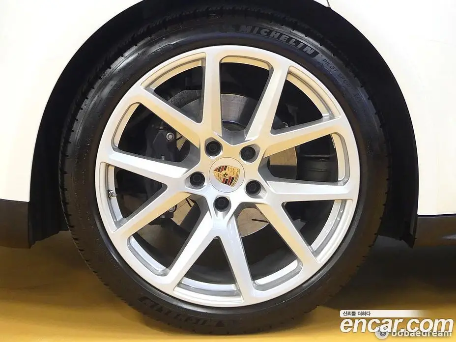 Porsche Panamera 2024 2.9 автомат (гидро), фото 5