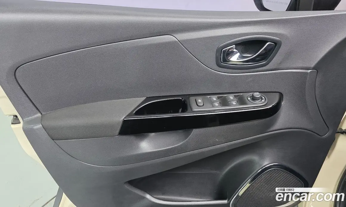 Renault (Samsung) QM3 2016 1.5 автомат (гидро), фото 15