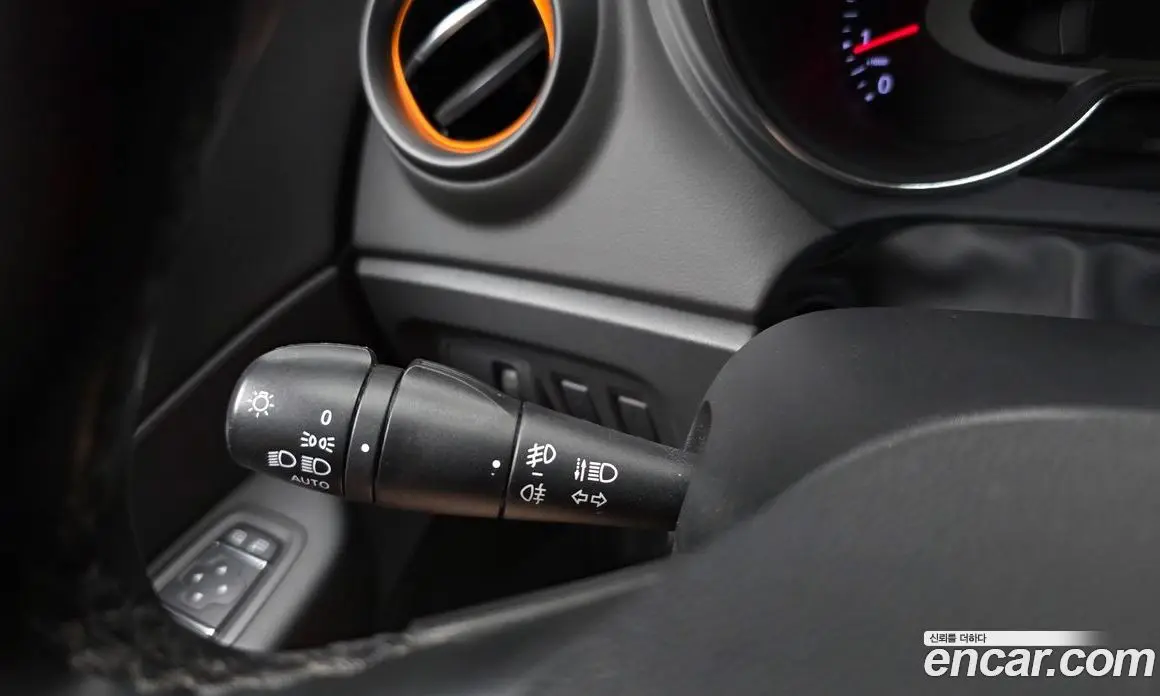 Renault (Samsung) QM3 2018 1.5 автомат (гидро), фото 16 Renault (Samsung) QM3 2018 1.5 автомат (гидро), фото 16