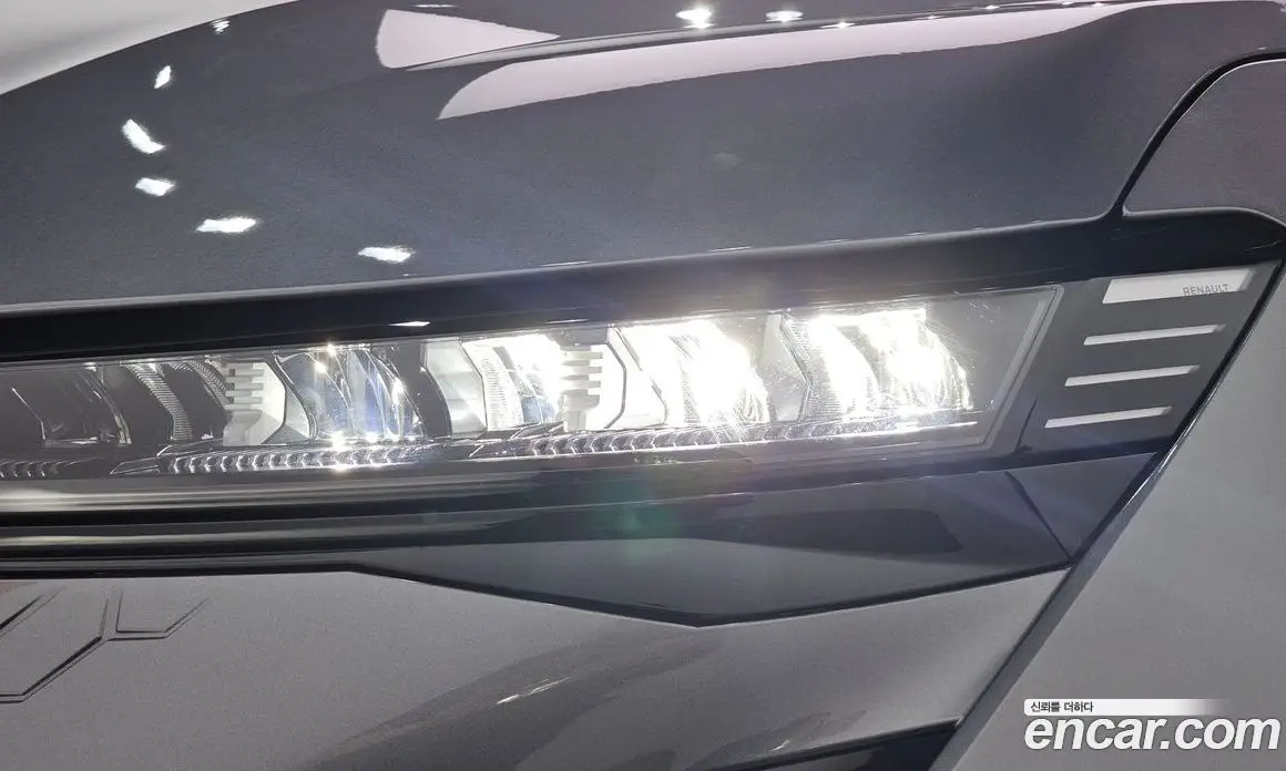 Renault (Samsung) Scenic 2026 0.3 автомат (гидро), фото 8