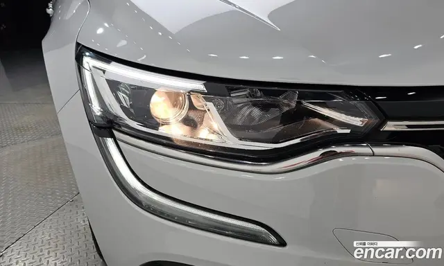 Renault (Samsung) SM6 2016 2.0 автомат (гидро), миниатюра 8 Renault (Samsung) SM6 2016 2.0 автомат (гидро), миниатюра 8
