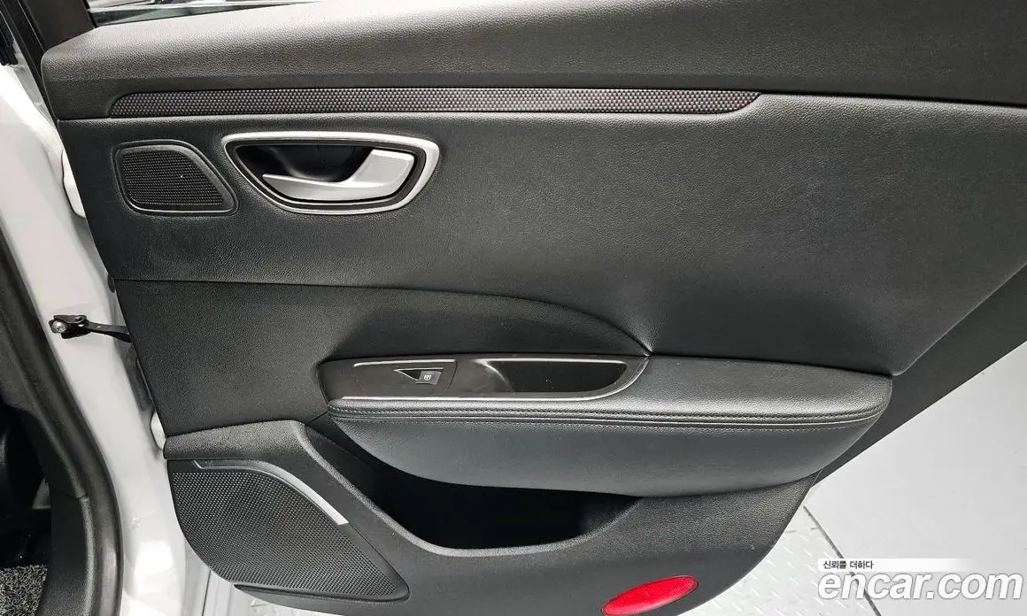 Renault (Samsung) SM6 2018 1.5 автомат (гидро), фото 15 Renault (Samsung) SM6 2018 1.5 автомат (гидро), фото 15