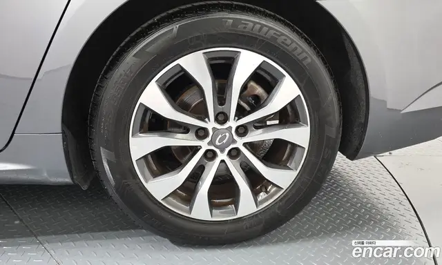Renault (Samsung) SM6 2023 2.0 автомат (гидро), миниатюра 6 Renault (Samsung) SM6 2023 2.0 автомат (гидро), миниатюра 6
