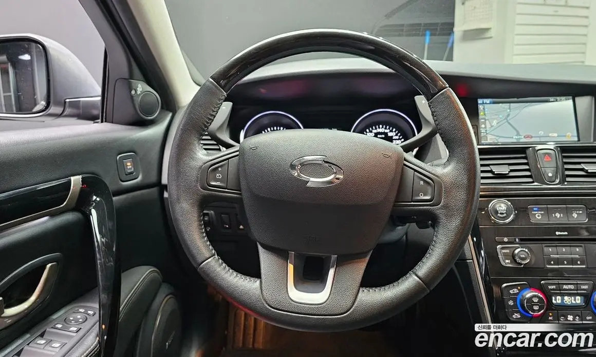 Renault (Samsung) SM7 2014 2.5 автомат (гидро), фото 19 Renault (Samsung) SM7 2014 2.5 автомат (гидро), фото 19