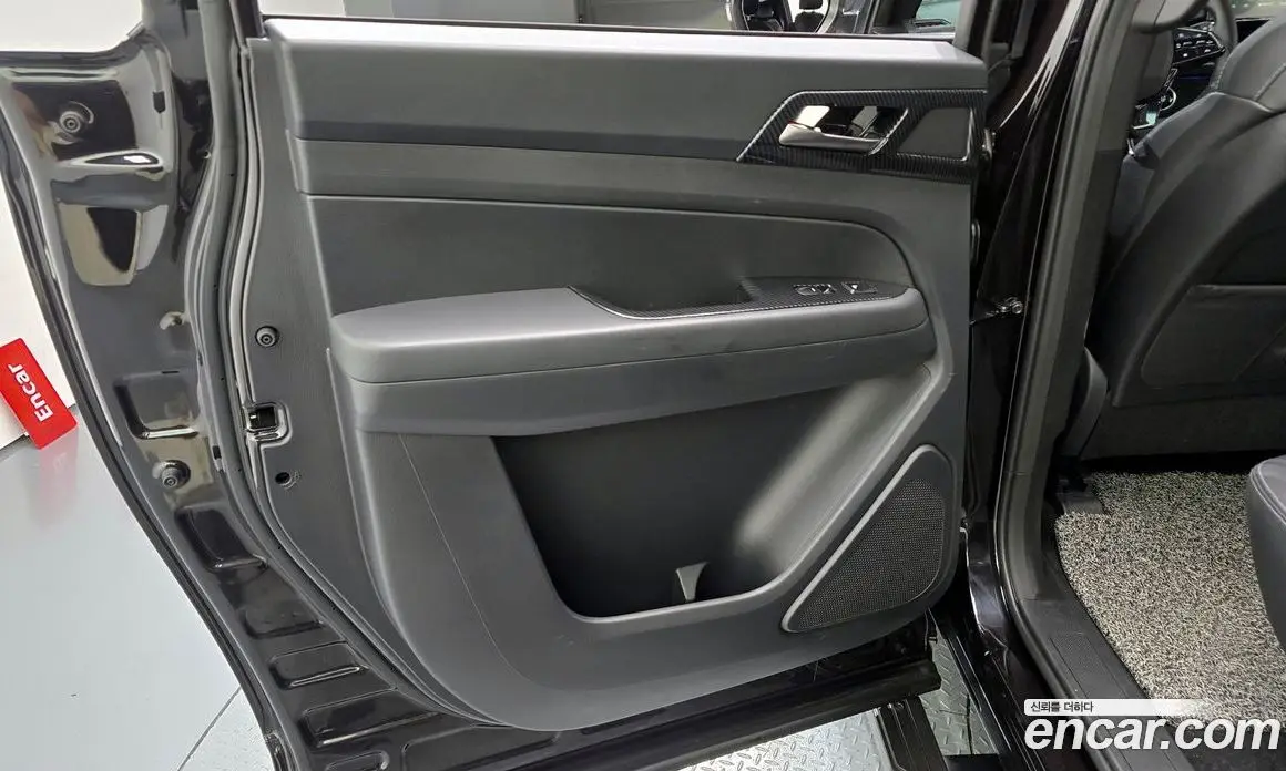 SsangYong Rexton 2023 2.2 автомат (гидро), фото 15