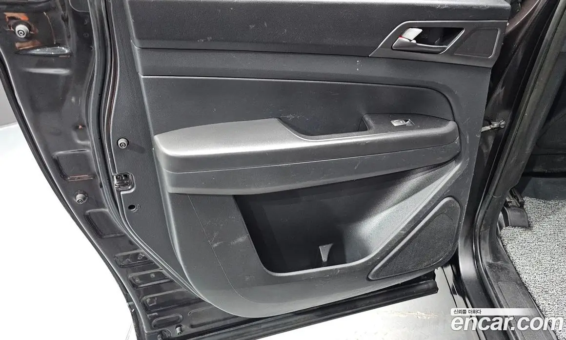 SsangYong Rexton 2023 2.2 автомат (гидро), фото 15
