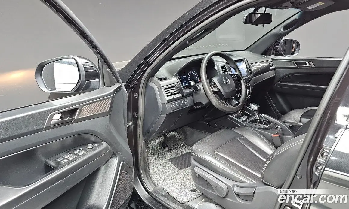 SsangYong Rexton 2023 2.2 автомат (гидро), фото 17