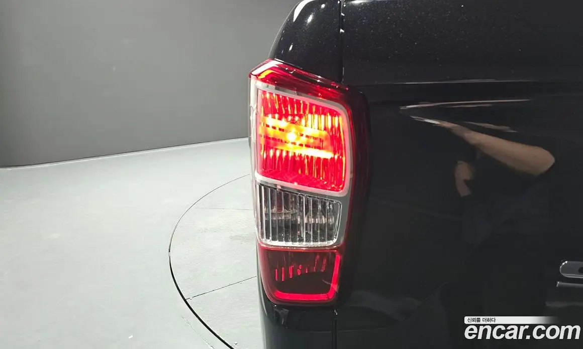 SsangYong Rexton 2023 2.2 автомат (гидро), фото 9