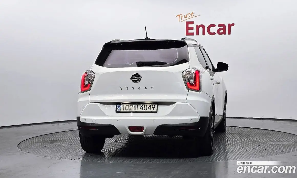 SsangYong TIBOLI 2015 1.6 автомат (гидро), фото 4