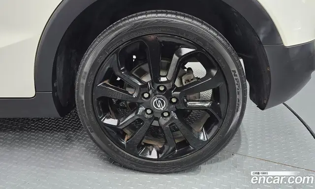 SsangYong TIBOLI 2015 1.6 автомат (гидро), миниатюра 7