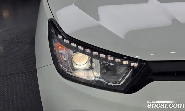 SsangYong TIBOLI 2015 1.6 автомат (гидро), миниатюра 8