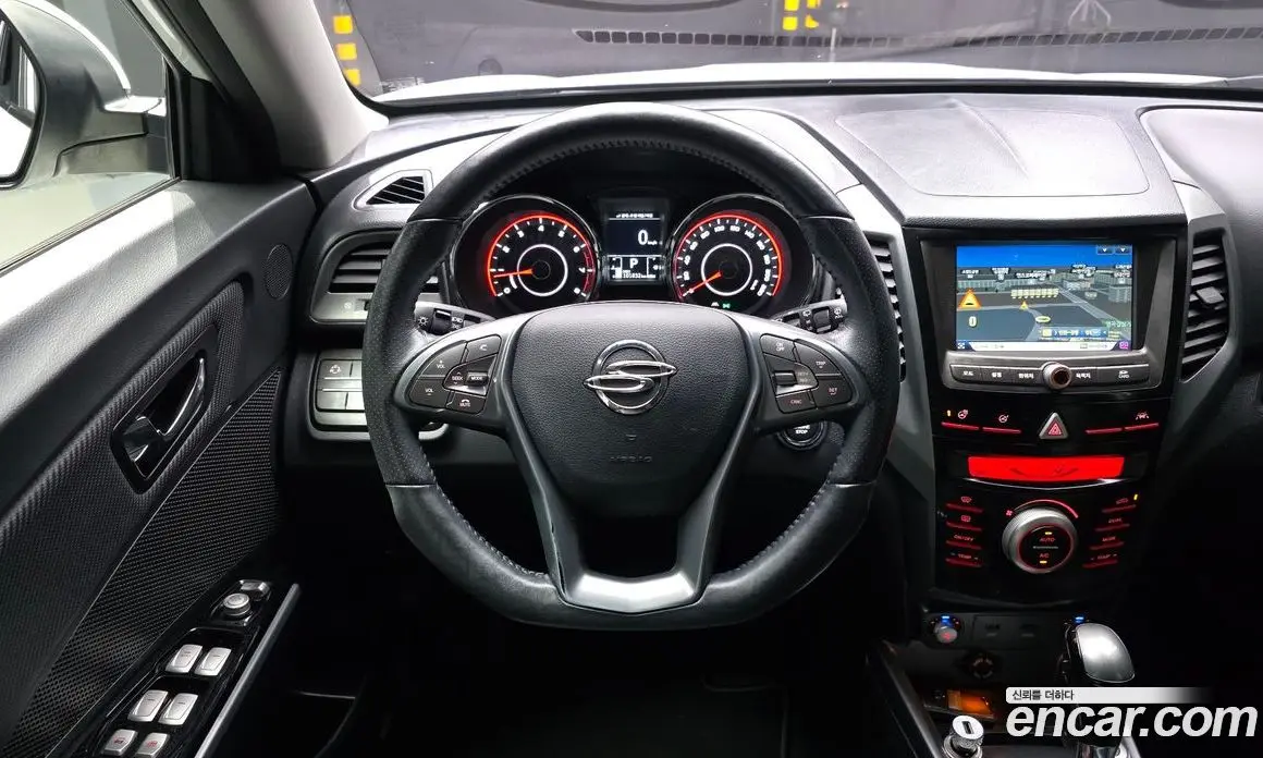 SsangYong TIBOLI 2017 1.6 автомат (гидро), фото 19