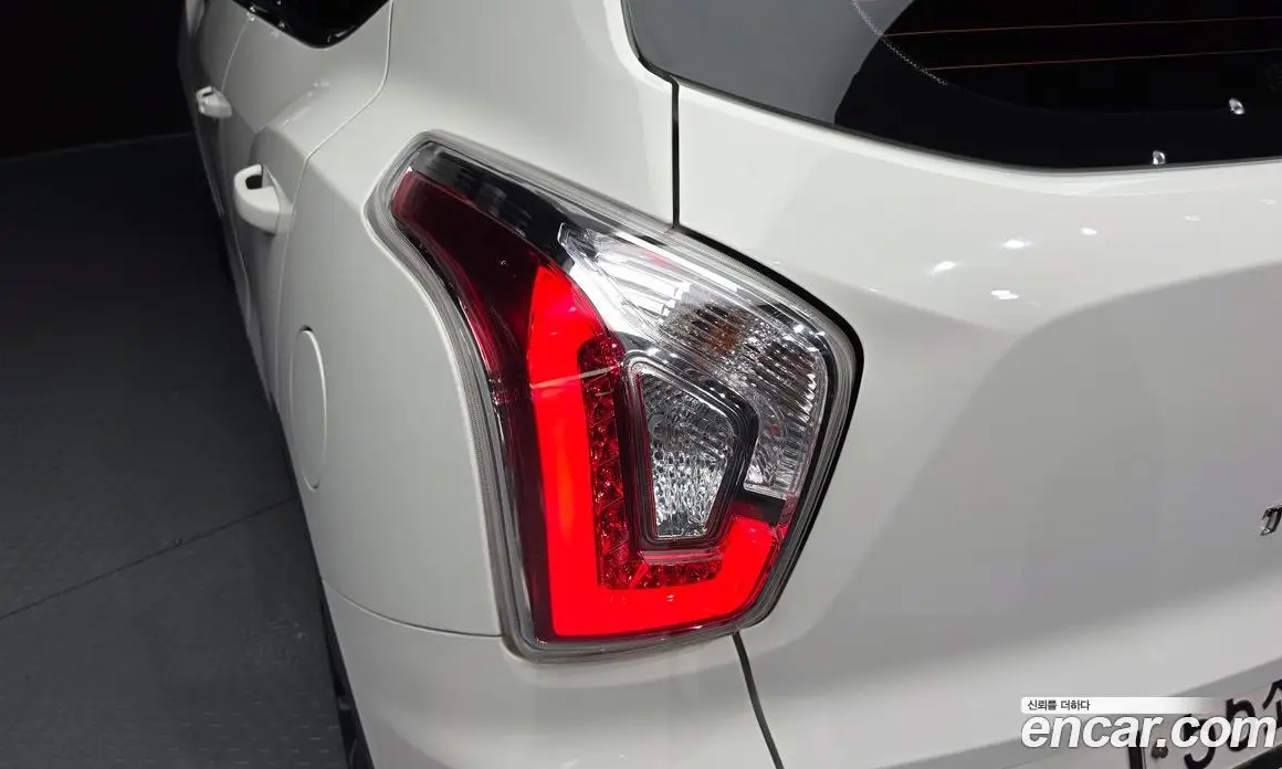 SsangYong TIBOLI 2017 1.6 автомат (гидро), фото 9