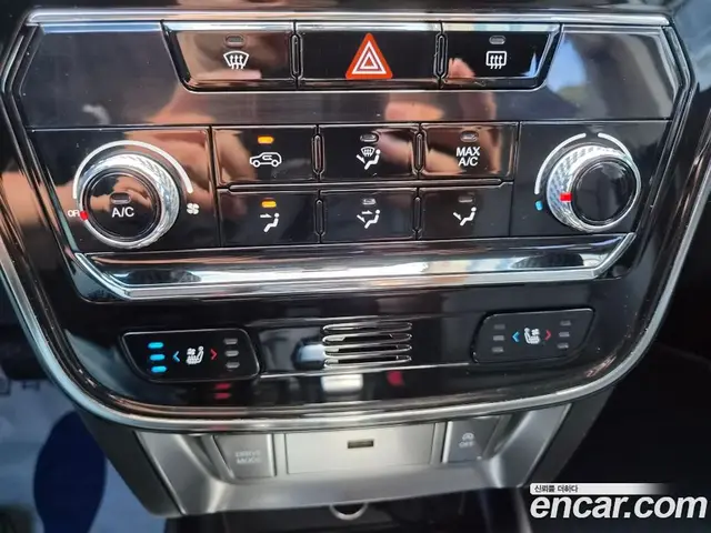 SsangYong TIBOLI 2019 1.5 автомат (гидро), миниатюра 9