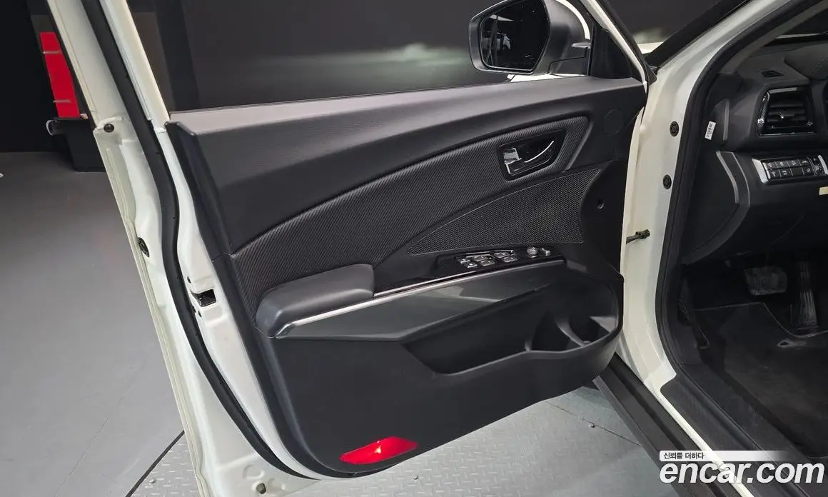 SsangYong TIBOLI 2021 1.5 автомат (гидро), фото 14
