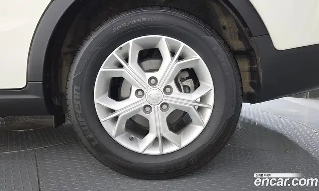 SsangYong TIBOLI 2023 1.5 автомат (гидро), миниатюра 5