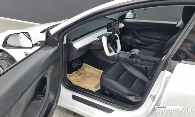 Tesla Model 3 2021 1.0 автомат (гидро), миниатюра 10