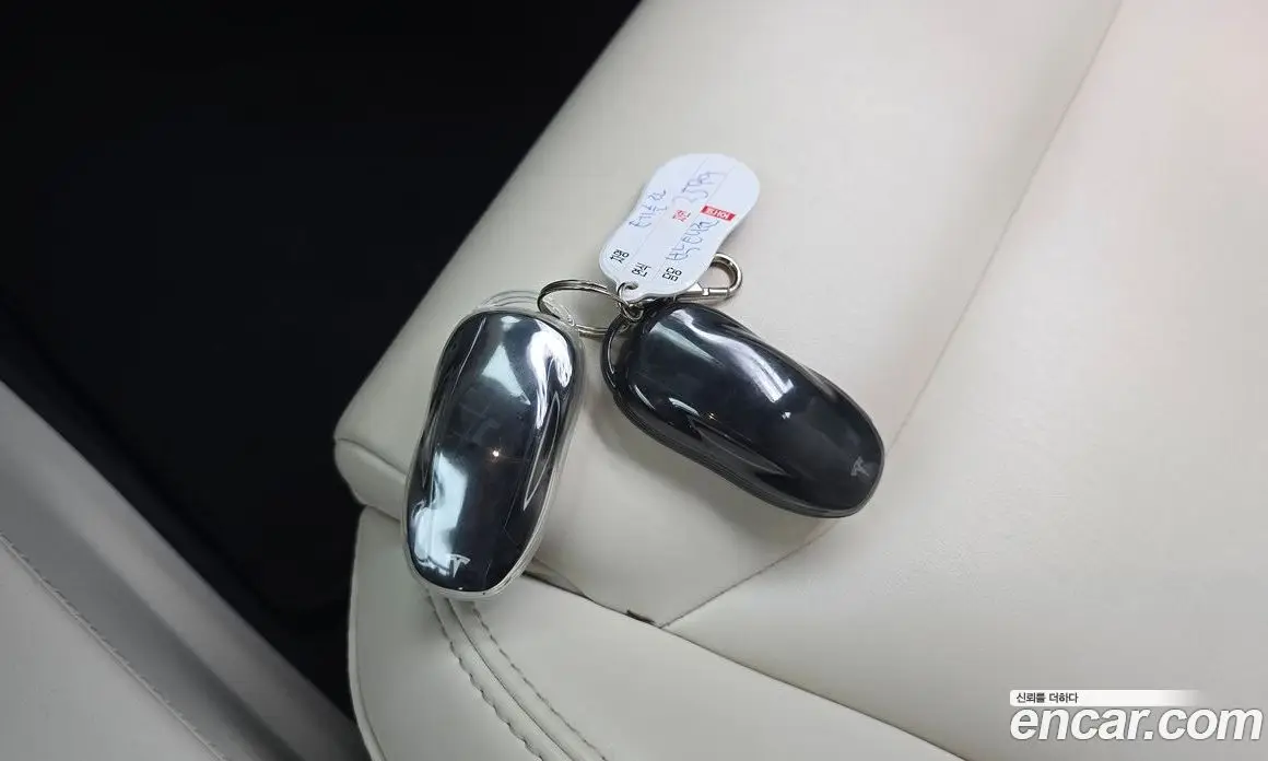 Tesla Model S 2020 0.3 автомат (гидро), фото 16 Tesla Model S 2020 0.3 автомат (гидро), фото 16