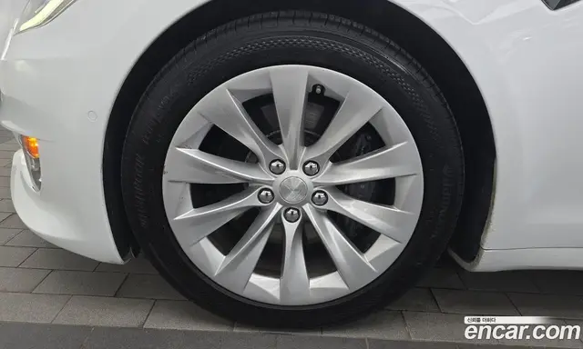 Tesla Model S 2020 0.3 автомат (гидро), миниатюра 5 Tesla Model S 2020 0.3 автомат (гидро), миниатюра 5