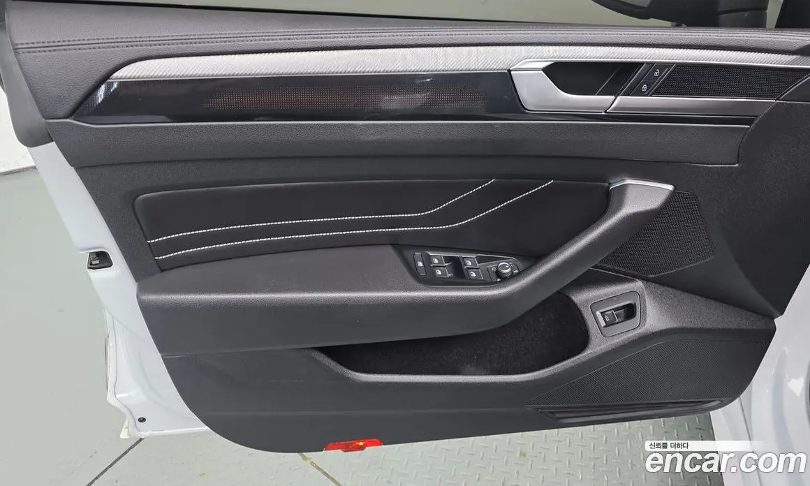 Volkswagen Arteon 2022 2.0 автомат (гидро), фото 14 Volkswagen Arteon 2022 2.0 автомат (гидро), фото 14