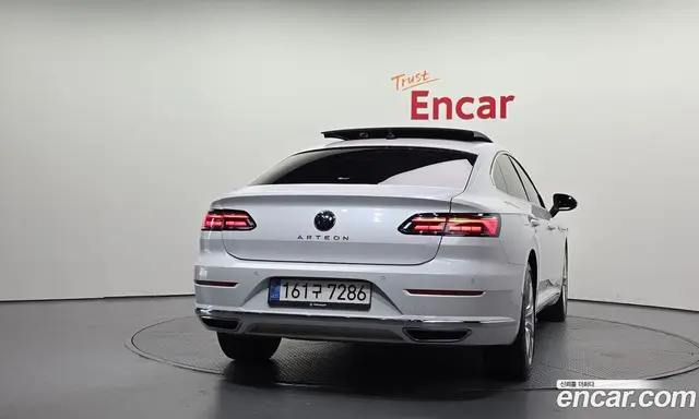 Volkswagen Arteon 2022 2.0 автомат (гидро), миниатюра 4 Volkswagen Arteon 2022 2.0 автомат (гидро), миниатюра 4
