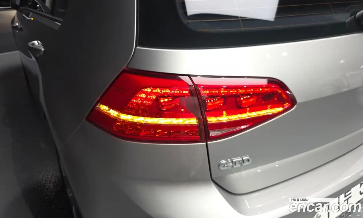 Volkswagen Golf 2015 2.0 автомат (гидро), фото 8 Volkswagen Golf 2015 2.0 автомат (гидро), фото 8