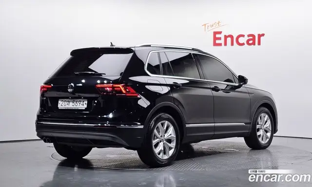 Volkswagen Tiguan, 2018, 48 821 км