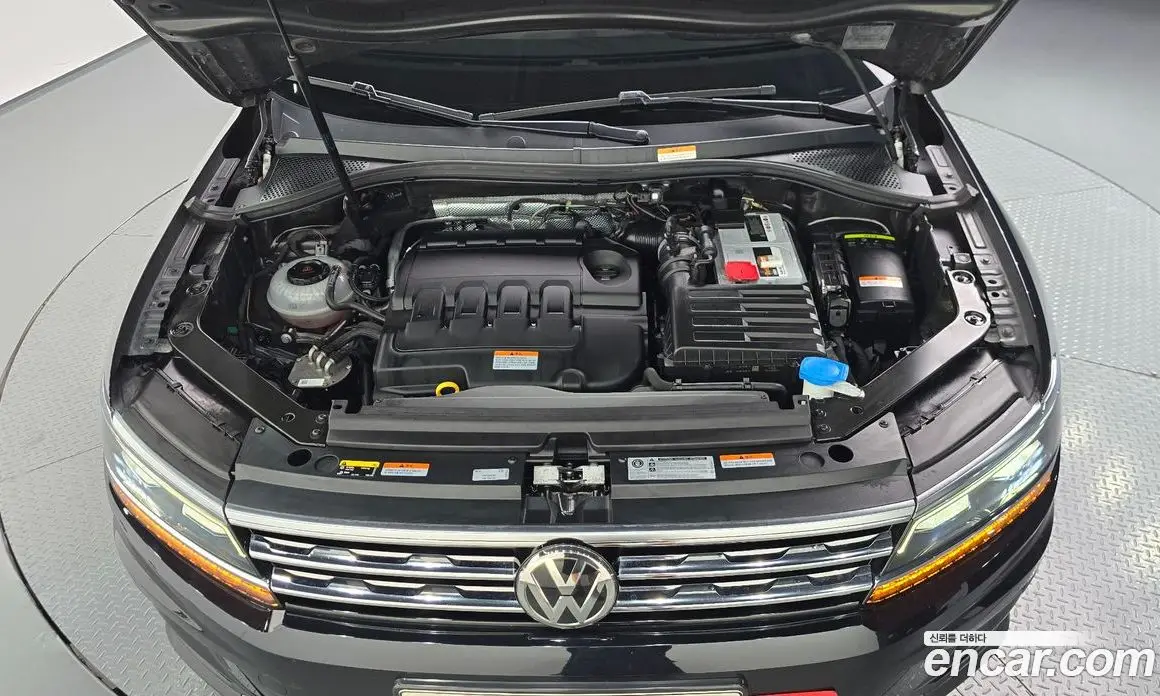 Volkswagen Tiguan 2020 2.0 автомат (гидро), фото 5