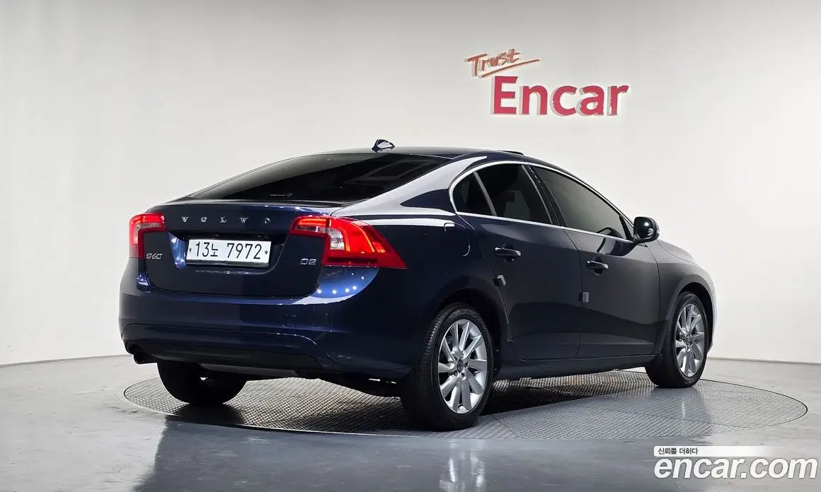 Volvo S60 2014 1.6 автомат (гидро), фото 1 Volvo S60 2014 1.6 автомат (гидро), фото 1