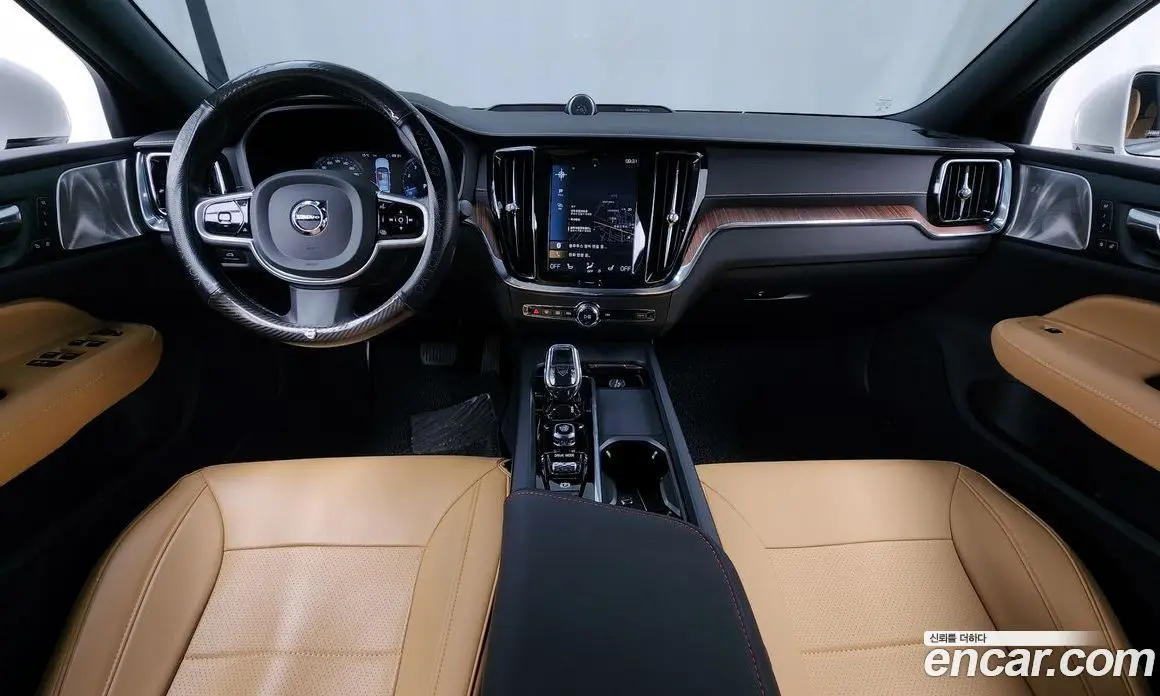 Volvo S60 2020 2.0 автомат (гидро), фото 7 Volvo S60 2020 2.0 автомат (гидро), фото 7
