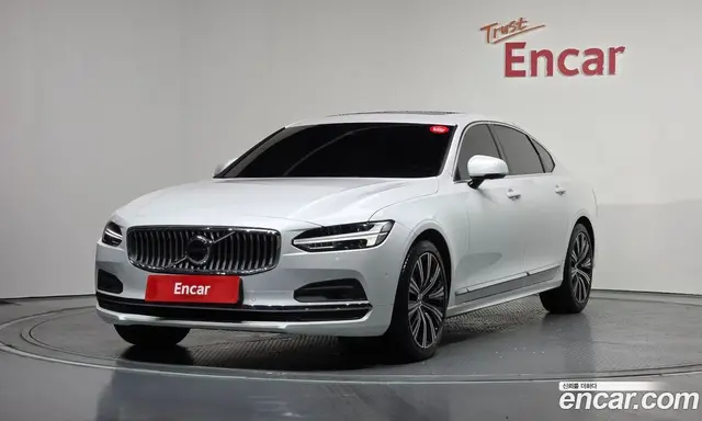Volvo S90, 2024, 29 338 км