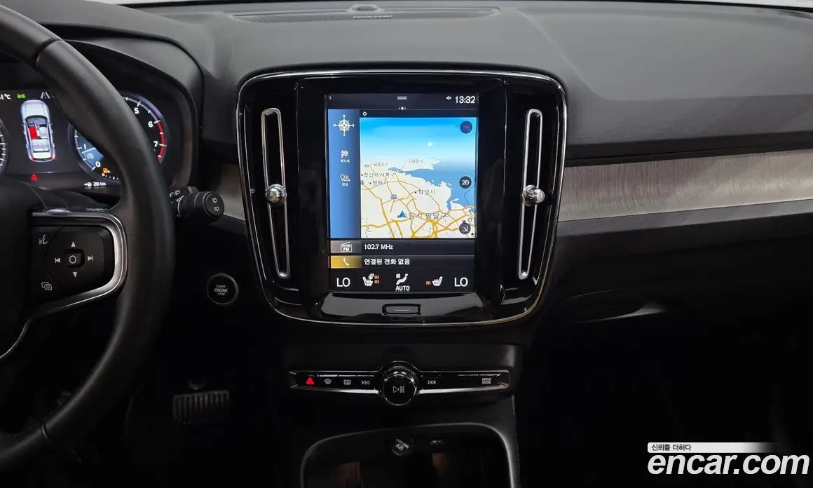 Volvo XC40 2020 2.0 автомат (гидро), фото 19 Volvo XC40 2020 2.0 автомат (гидро), фото 19