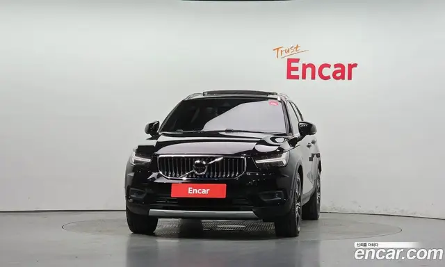 Volvo XC40 2020 2.0 автомат (гидро), миниатюра 3 Volvo XC40 2020 2.0 автомат (гидро), миниатюра 3