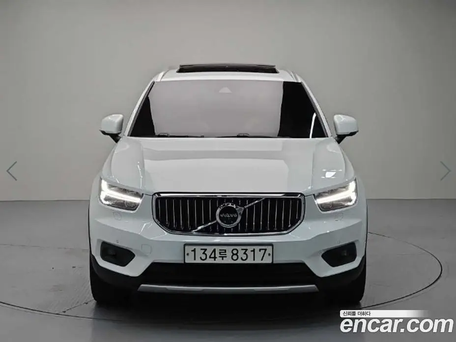 Volvo XC40 2020 2.0 автомат (гидро), фото 2 Volvo XC40 2020 2.0 автомат (гидро), фото 2