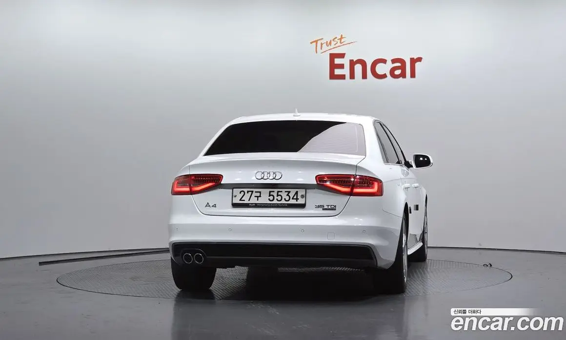 Audi A4 2015 2.0 автомат (гидро), фото 4 Audi A4 2015 2.0 автомат (гидро), фото 4
