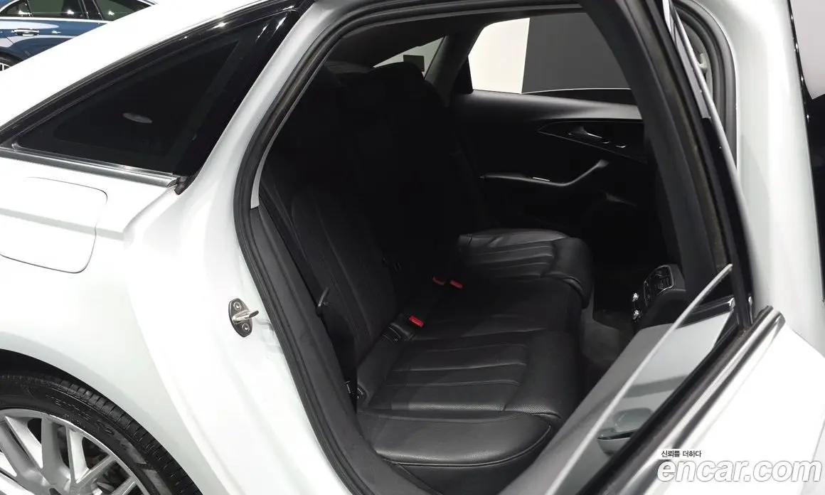 Audi A6 2017 2.0 автомат (гидро), фото 18