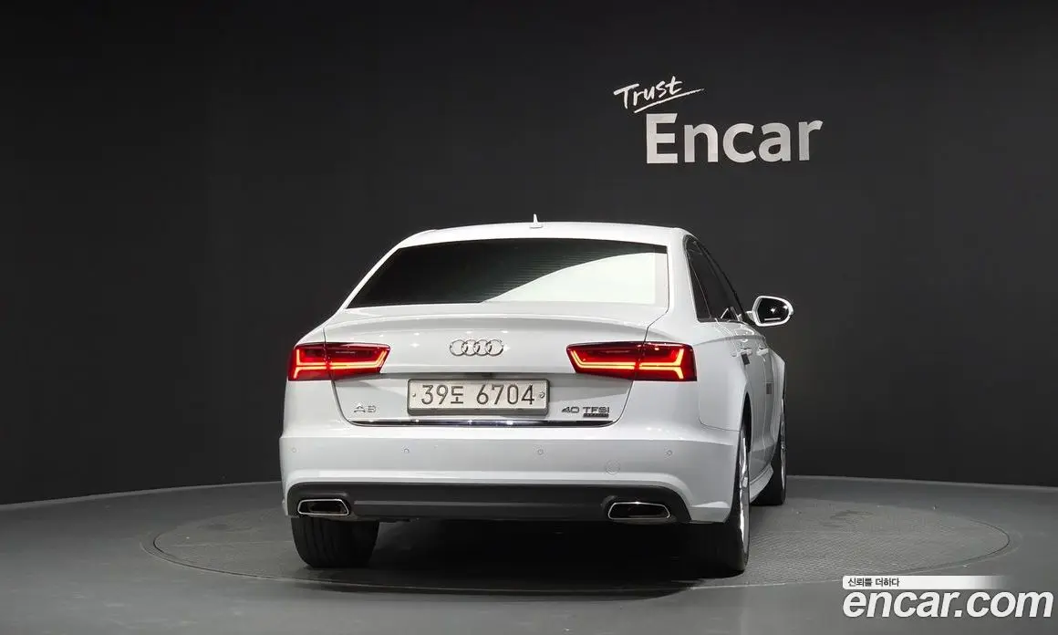 Audi A6 2017 2.0 автомат (гидро), фото 4