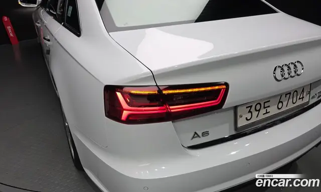 Audi A6 2017 2.0 автомат (гидро), миниатюра 9