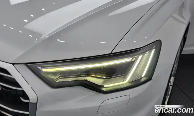Audi A6 2020 2.0 автомат (гидро), миниатюра 8