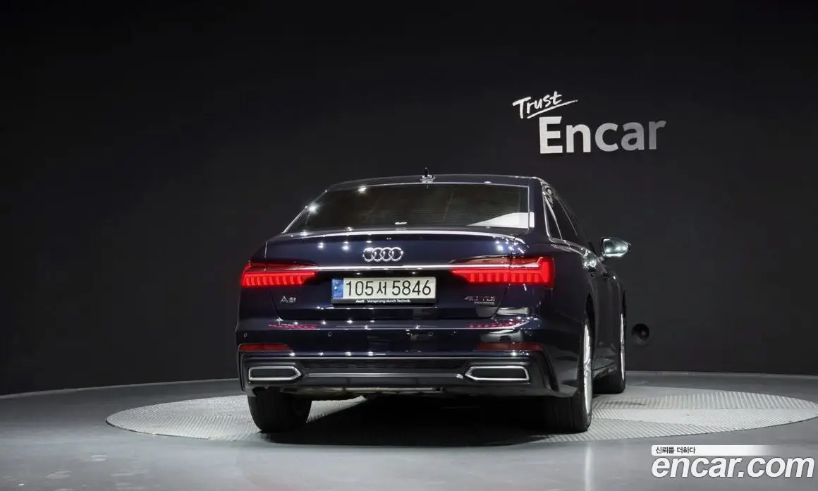 Audi A6 2020 2.0 автомат (гидро), фото 3