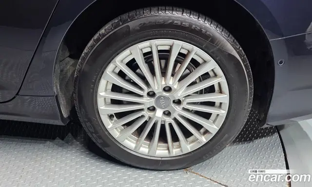 Audi A6 2020 2.0 автомат (гидро), миниатюра 6
