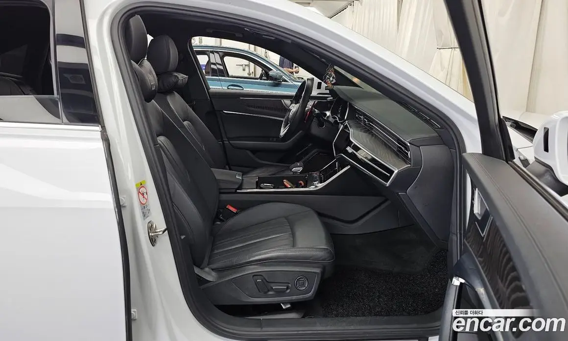 Audi A6 2020 2.0 автомат (гидро), фото 17 Audi A6 2020 2.0 автомат (гидро), фото 17