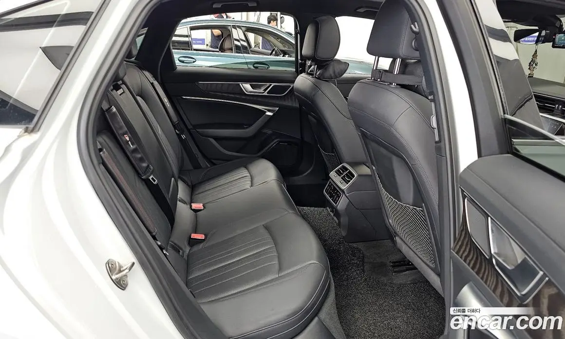 Audi A6 2020 2.0 автомат (гидро), фото 18 Audi A6 2020 2.0 автомат (гидро), фото 18
