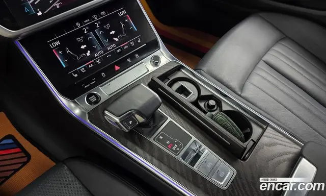 Audi A6 2021 2.0 автомат (гидро), миниатюра 12