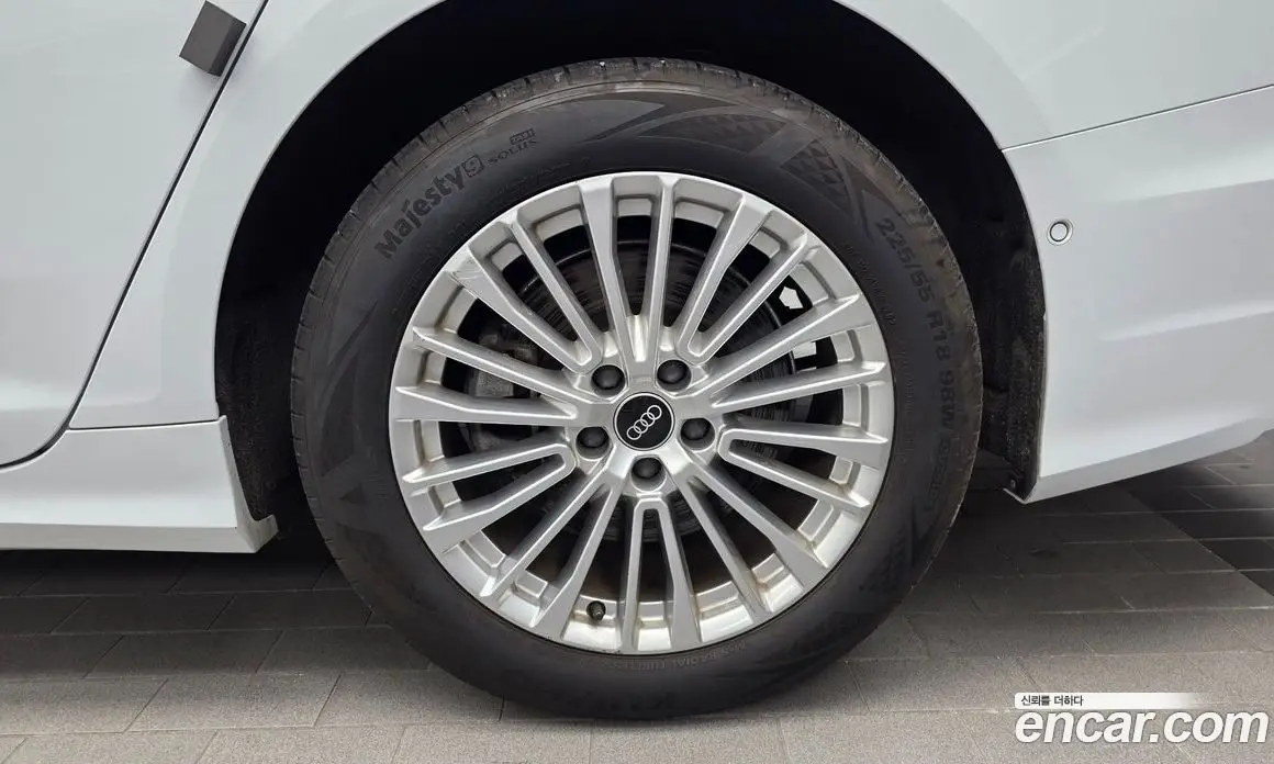 Audi A6 2021 2.0 автомат (гидро), фото 7 Audi A6 2021 2.0 автомат (гидро), фото 7