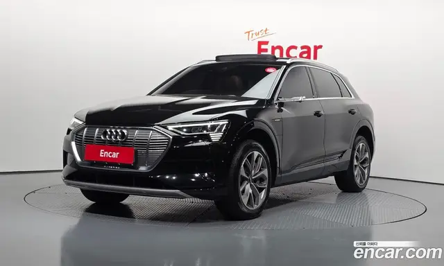 Audi e-tron, 2020, 69 673 км