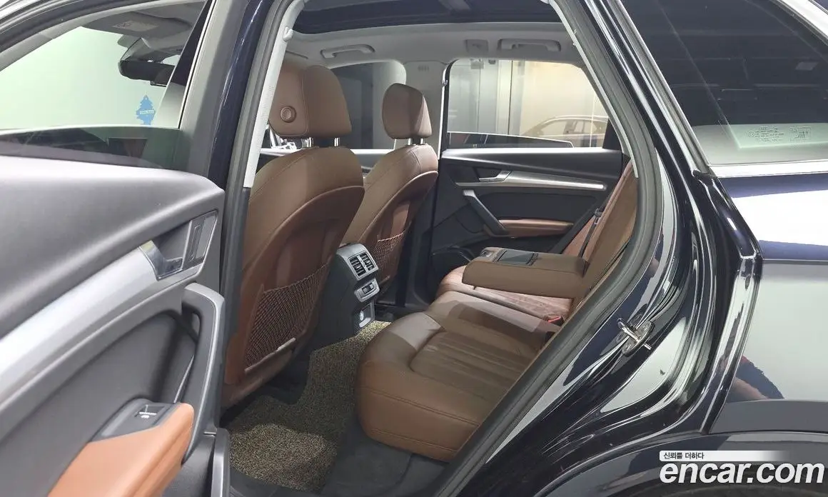 Audi Q5 2020 2.0 автомат (гидро), фото 16